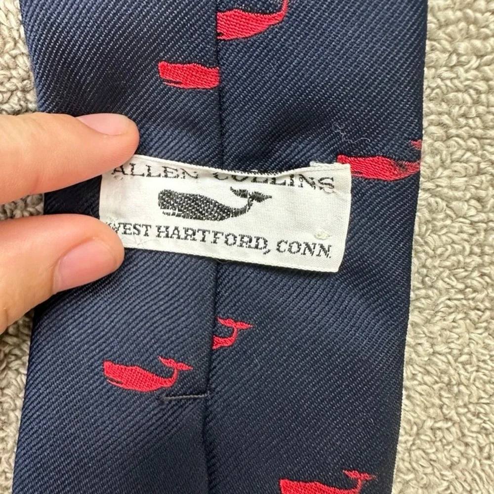 Allen Collins Navy Blue Red Whale Silk Blend Tie West Hartford Connecticut Prep